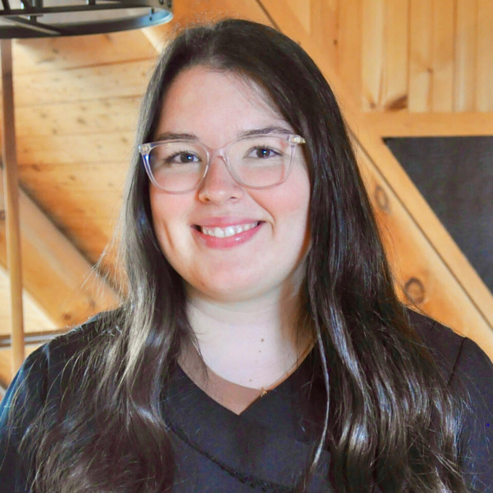 Passionnée par l’idée de faire de chaque visite une expérience positive.