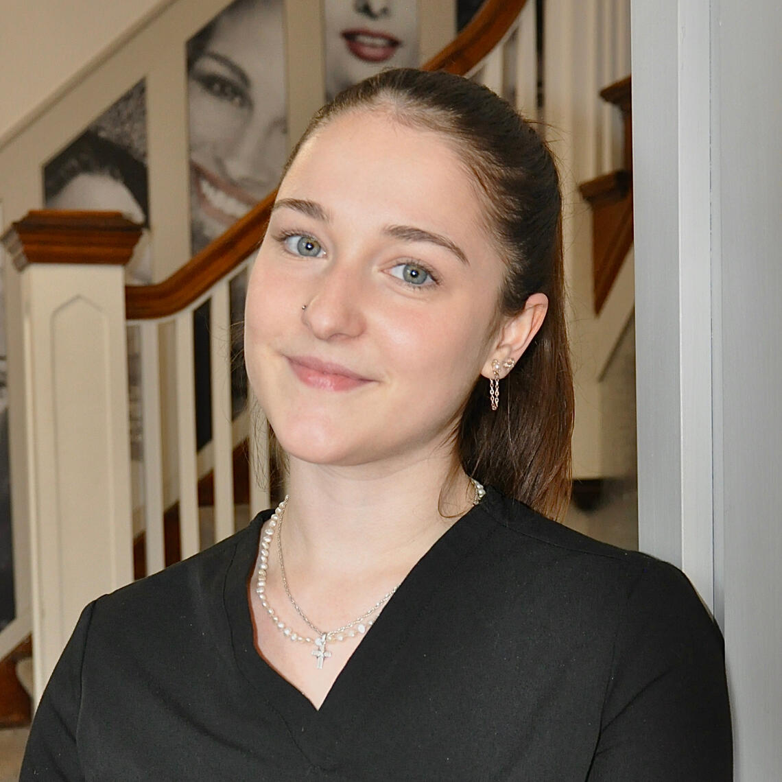 Ma voix, votre premier sourire de la journée.